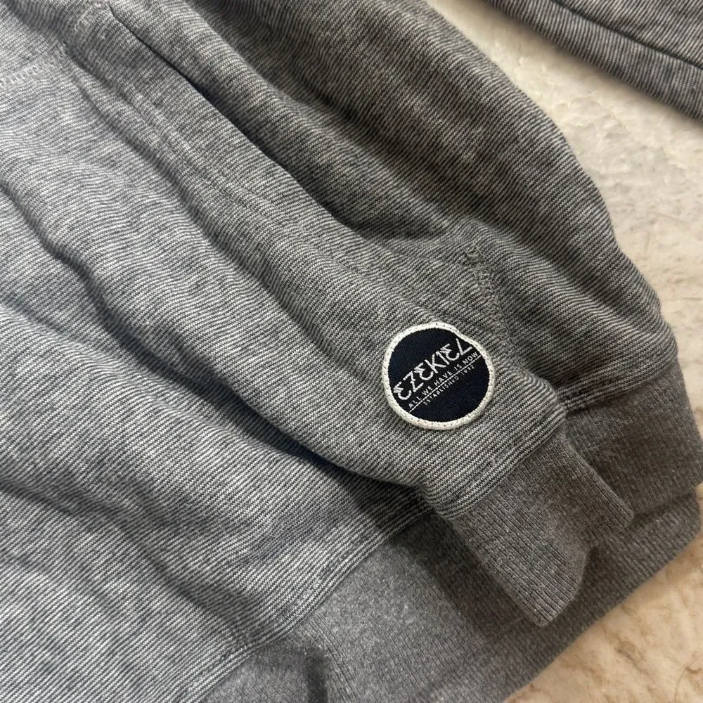 Men’s  hoodie  bundle